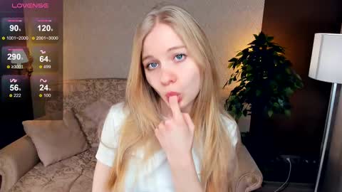 Snapshot of phyllisearney chatting on 12, 3, 2025 Hann G. Jones online show from 12, 3, 2025