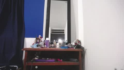Snapshot of pia_alonzo30 chatting on 13, 5, 2026 izzy online show from 13, 5, 2026