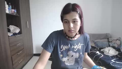 Snapshot of pia_alonzo30 chatting on 26, 5, 2026 izzy online show from 26, 5, 2026