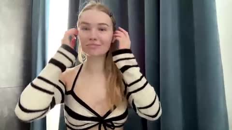 Kristie online show from 15, 7, 2026