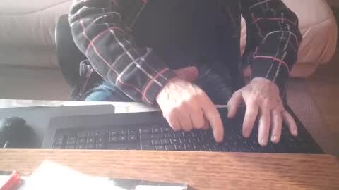 Snapshot of piavola chatting on 2, 5, 2026 piavola online show from 2, 5, 2026