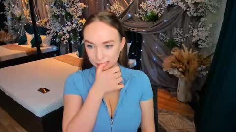 Snapshot of pieceofinspiration chatting on 23, 2, 2025 Emelie online show from 23, 2, 2025