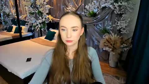 Snapshot of pieceofinspiration chatting on 9, 3, 2025 Emelie online show from 9, 3, 2025