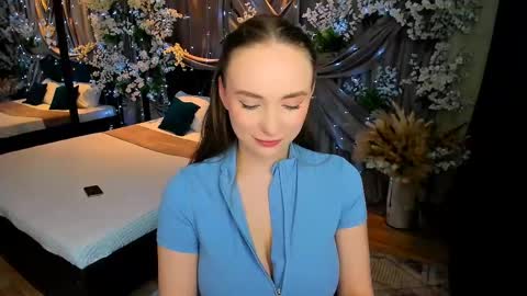 Snapshot of pieceofinspiration chatting on 9, 3, 2025 Emelie online show from 9, 3, 2025