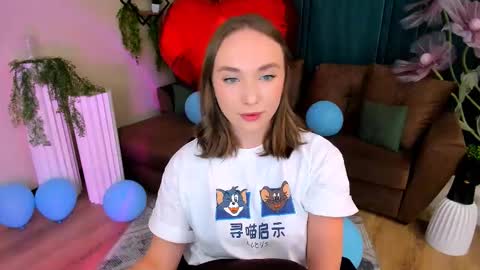 Snapshot of pieceofinspiration chatting on 9, 9, 2025 Emelie online show from 9, 9, 2025