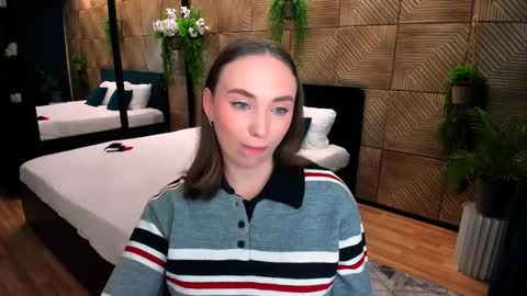 Snapshot of pieceofinspiration chatting on 6, 10, 2025 Emelie online show from 6, 10, 2025