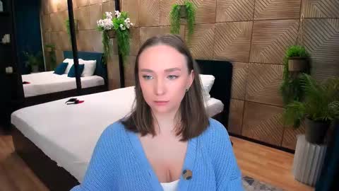 Snapshot of pieceofinspiration chatting on 9, 10, 2025 Emelie online show from 9, 10, 2025