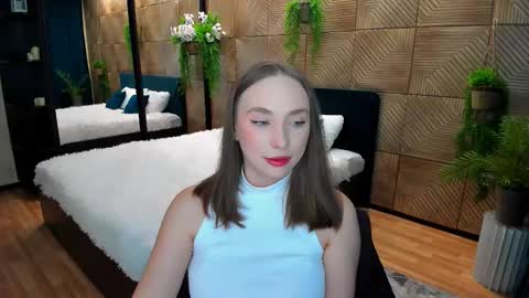 Snapshot of pieceofinspiration chatting on 19, 11, 2025 Emelie online show from 19, 11, 2025