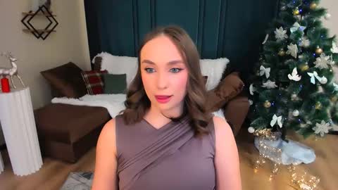 Snapshot of pieceofinspiration chatting on 13, 12, 2025 Emelie online show from 13, 12, 2025