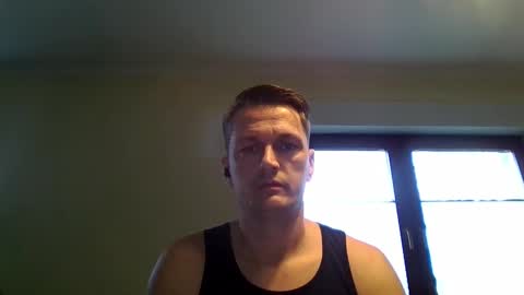 Snapshot of piercingsxxx chatting on 24, 2, 2025 piercingsxxx online show from 24, 2, 2025