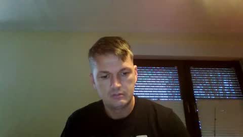 Snapshot of piercingsxxx chatting on 17, 11, 2025 piercingsxxx online show from 17, 11, 2025