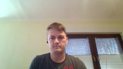 Snapshot of piercingsxxx chatting on 15, 12, 2025 piercingsxxx online show from 15, 12, 2025