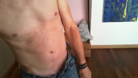 Snapshot of pierrepauljacques06 chatting on 29, 4, 2026 Pierrepauljacques06 online show from 29, 4, 2026