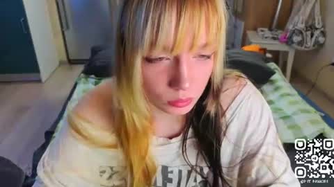 Snapshot of piff_pawgirl chatting on 17, 6, 2026 Mia or ur fav booty P online show from 17, 6, 2026