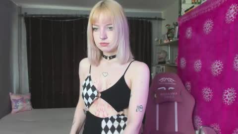 Snapshot of piginnya chatting on 17, 9, 2025 piginnya online show from 17, 9, 2025