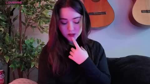 PilloGoddess online show from 19, 3, 2026