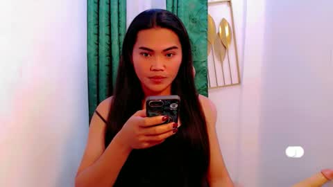Snapshot of pinay_cristine chatting on 18, 11, 2025 pinay_cristine online show from 18, 11, 2025
