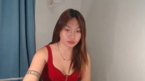 Snapshot of pinay_jenxx chatting on 5, 2, 2025 Jen online show from 5, 2, 2025
