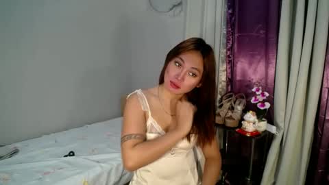 Snapshot of pinay_jenxx chatting on 8, 2, 2025 Jen online show from 8, 2, 2025