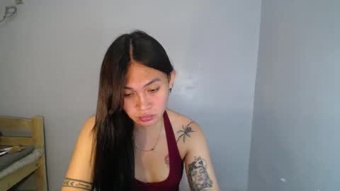 Snapshot of pinay_jenxx chatting on 8, 11, 2025 Jen online show from 8, 11, 2025