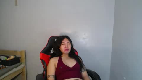 Snapshot of pinay_jenxx chatting on 8, 11, 2025 Jen online show from 8, 11, 2025