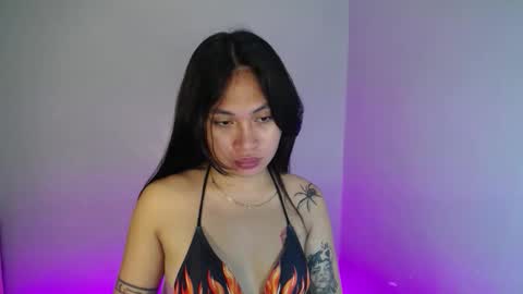 Snapshot of pinay_jenxx chatting on 21, 11, 2025 Jen online show from 21, 11, 2025