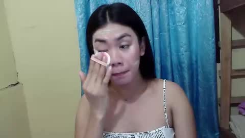 Snapshot of pinayloving_bella chatting on 29, 9, 2025 pinayloving_bella online show from 29, 9, 2025