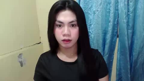 Snapshot of pinayloving_bella chatting on 5, 10, 2025 pinayloving_bella online show from 5, 10, 2025