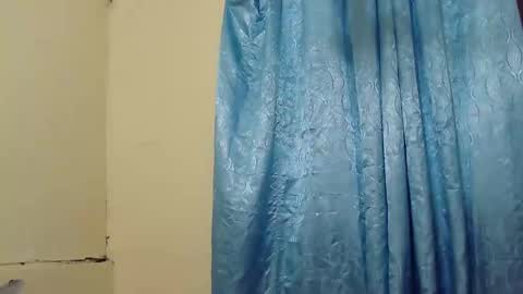 Snapshot of pinayloving_bella chatting on 10, 10, 2025 pinayloving_bella online show from 10, 10, 2025