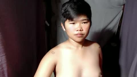 Snapshot of pinayprincesslyn chatting on 7, 11, 2025 Lyn the Lesbian online show from 7, 11, 2025