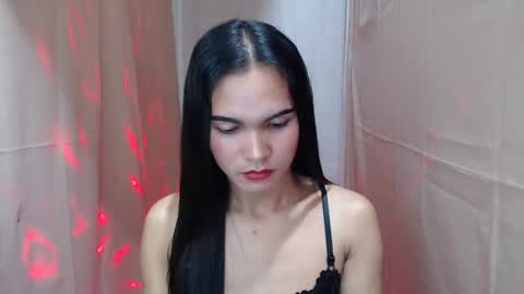 Snapshot of pinaysweatwetlover69 chatting on 28, 9, 2025 celistina Crwford online show from 28, 9, 2025