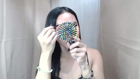 Snapshot of pinaysweatwetlover69 chatting on 13, 10, 2025 celistina Crwford online show from 13, 10, 2025