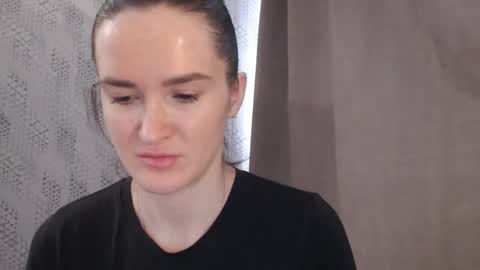       online show from 15, 2, 2025