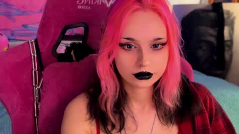 Nancy online show from 30, 5, 2026