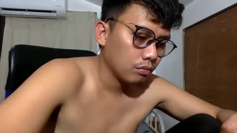 Snapshot of pingkoy0517 chatting on 3, 4, 2026 pingkoy0517 online show from 3, 4, 2026