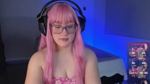 Snapshot of pink_angell chatting on 11, 2, 2025 Emilly Santis online show from 11, 2, 2025