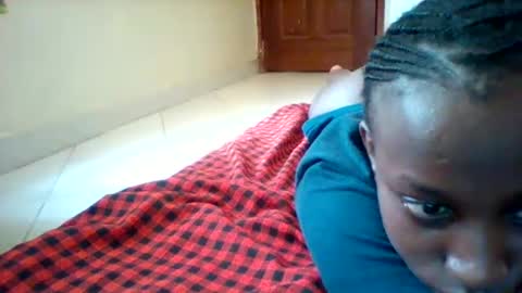 pink_cushy online show from 17, 2, 2026