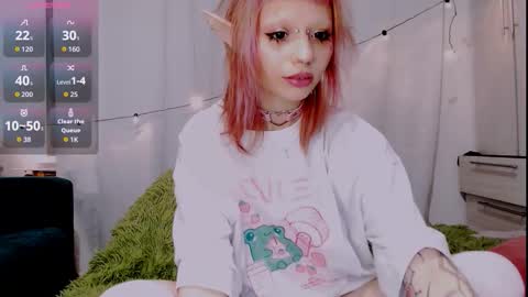pink_k1tty online show from 26, 9, 2025
