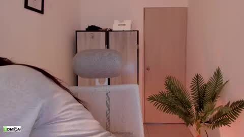 Snapshot of pink_kitten_ chatting on 5, 7, 2026 Eli online show from 5, 7, 2026