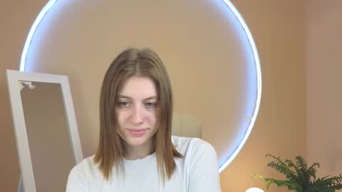 Snapshot of pink_muse chatting on 14, 11, 2025 Muse online show from 14, 11, 2025