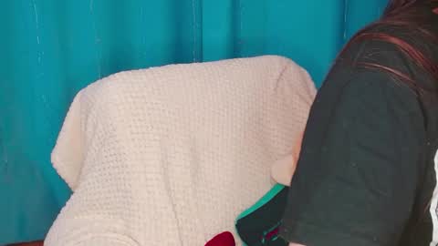 Snapshot of pink_pikachu_ chatting on 1, 12, 2024 Pikachu pika online show from 1, 12, 2024