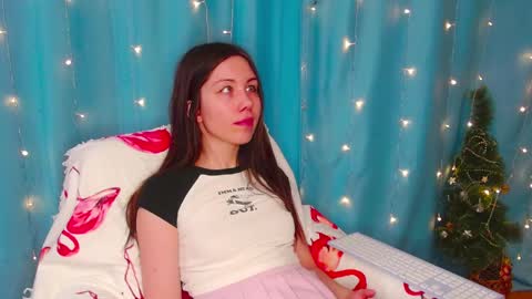 Snapshot of pink_pikachu_ chatting on 29, 12, 2024 Pikachu pika online show from 29, 12, 2024