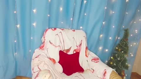 Snapshot of pink_pikachu_ chatting on 8, 1, 2025 Pikachu pika online show from 8, 1, 2025