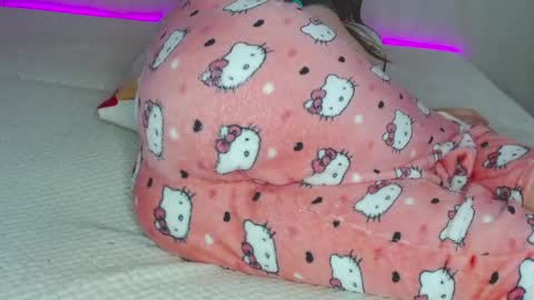 Snapshot of pink_pikachu_ chatting on 18, 2, 2025 Pikachu pika online show from 18, 2, 2025