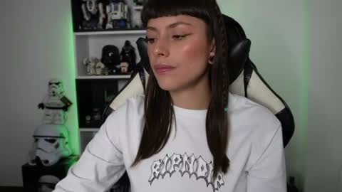 Snapshot of pinkcatlive chatting on 31, 7, 2026 Emily online show from 31, 7, 2026