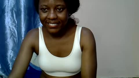 Snapshot of pinkie_bubbles chatting on 15, 2, 2026 Shazz online show from 15, 2, 2026
