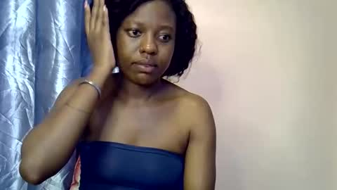 Snapshot of pinkie_bubbles chatting on 17, 2, 2026 Shazz online show from 17, 2, 2026