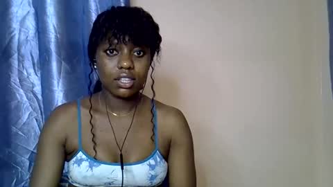 Snapshot of pinkie_bubbles chatting on 25, 2, 2026 Shazz online show from 25, 2, 2026