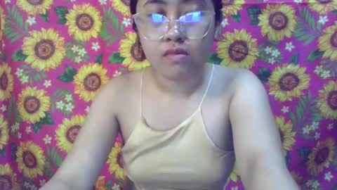 Snapshot of pinkish_shine chatting on 5, 2, 2025 Hi its me shine online show from 5, 2, 2025