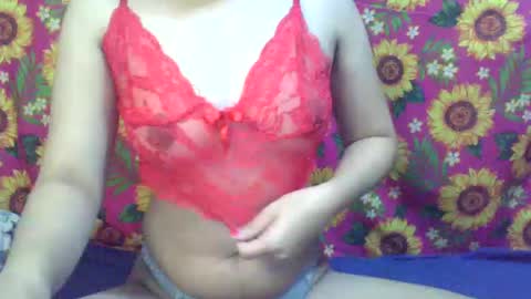 Snapshot of pinkish_shine chatting on 6, 2, 2025 Hi its me shine online show from 6, 2, 2025